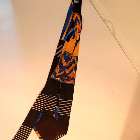 Men's Bellagio Tie. - Picture 5 of 5